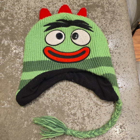 Kids Yellow and Black Character Knit Hat - Picture 3 of 4